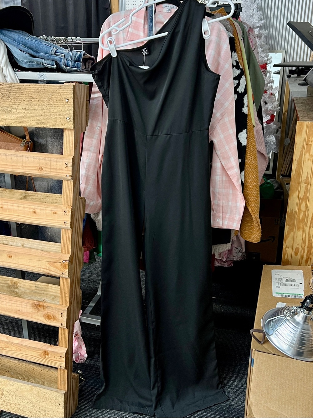 Fashion Noma Black One-Shoulder Wide Leg Jumpsuit